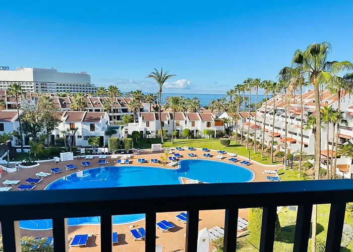 Parque Santiago 2, Playa De Americas * Плая-де-лас-Америкас